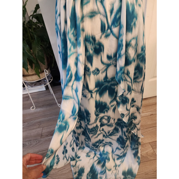 Gorgeous Max and Cleo dress - Picture 3 of 8